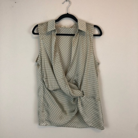 Promesa | Light Green Silky Polka Dot Knot Front Sleeveless Blouse Size Large - Picture 3 of 5